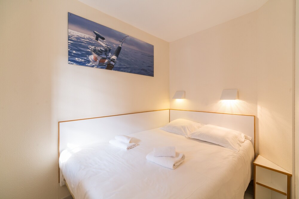 Chambre (Appartement 2 pièces Standard Eco, 4/5 pers, Vue mer)
