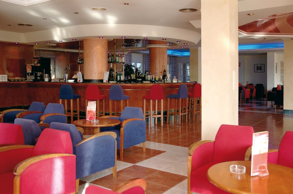 Hotel Bar