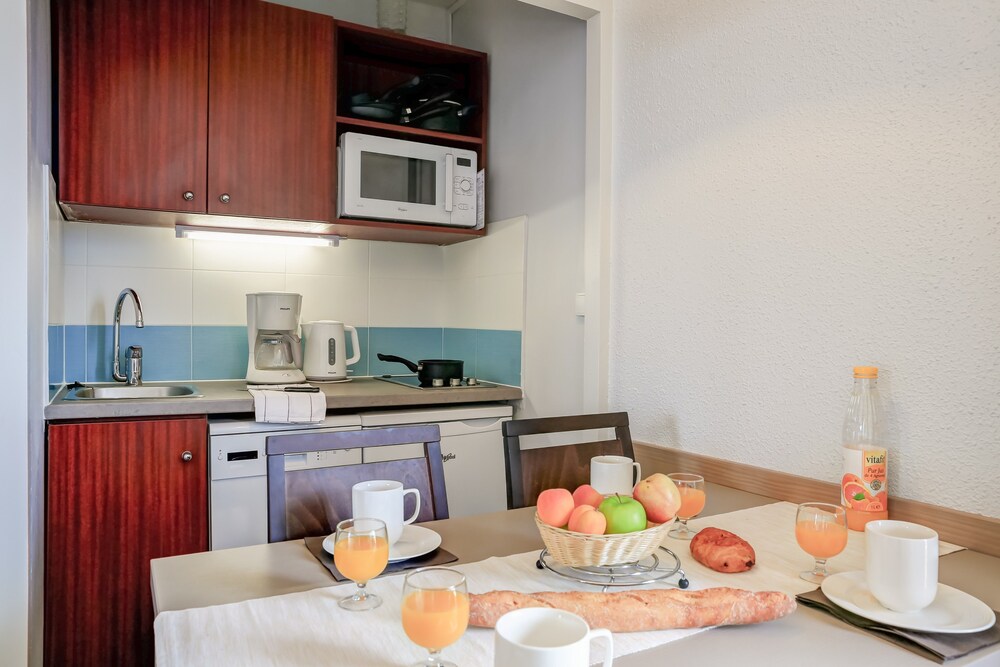 In-Room Kitchen