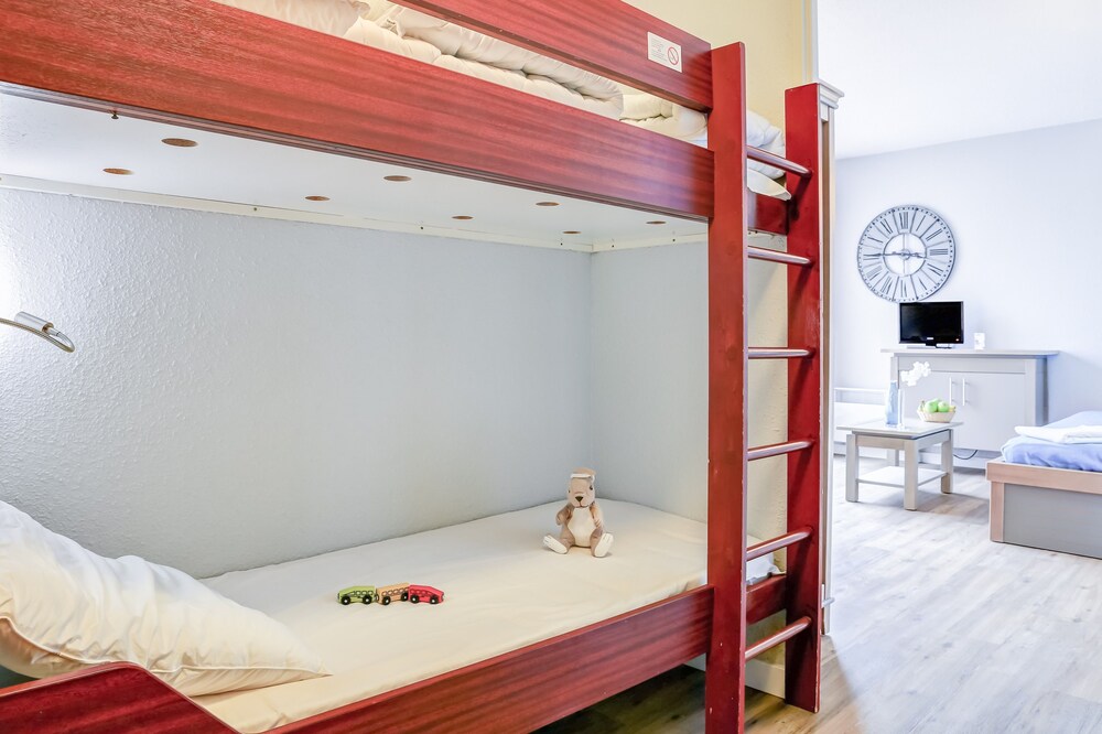 Standard Studio - Guestroom