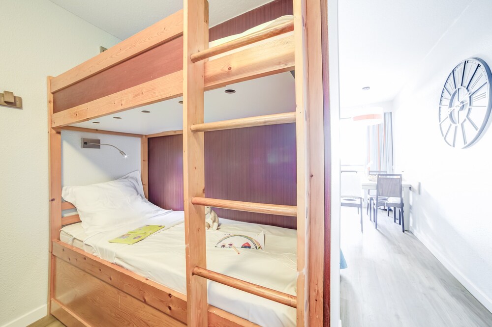 Standard Studio - Guestroom