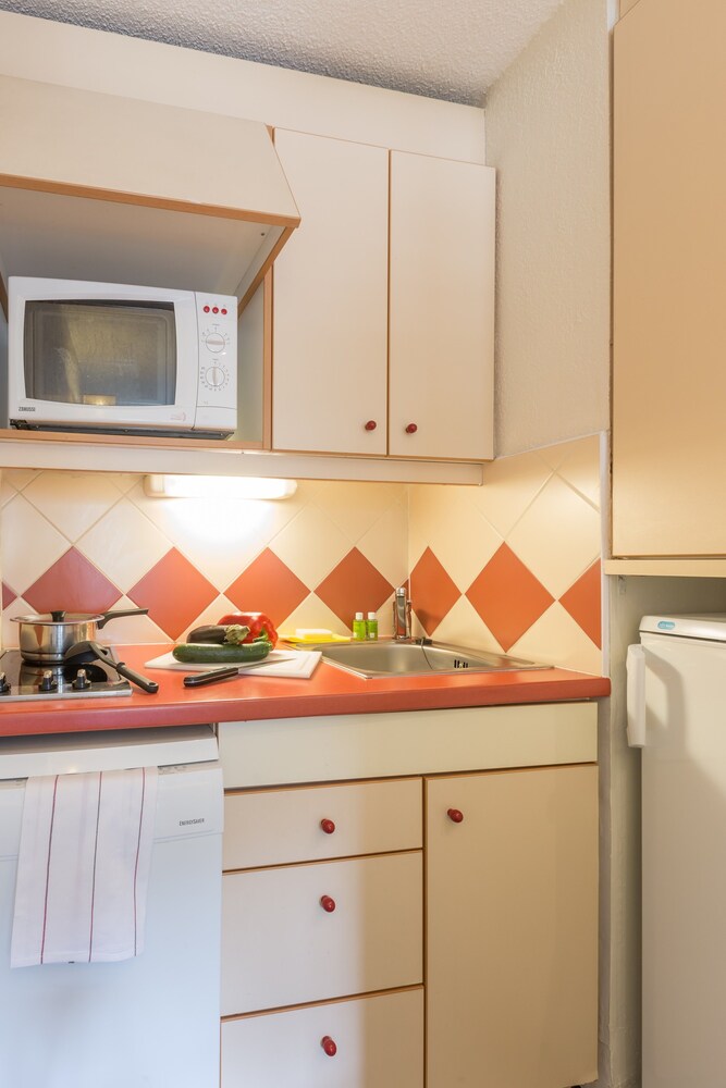 Standard Studio for 4 people - In-Room Kitchen