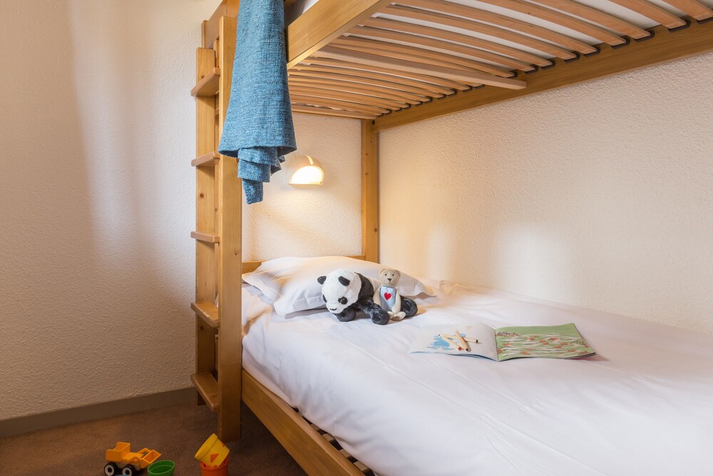 Childrens Theme Room