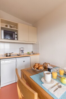 In-Room Kitchen
