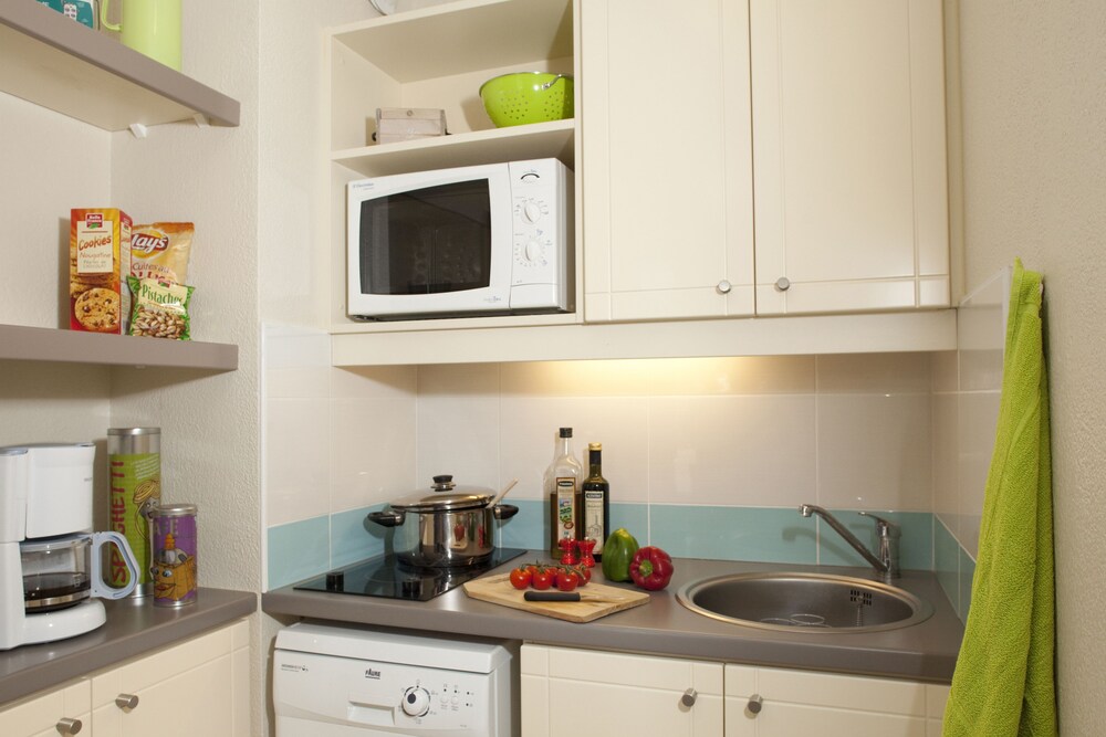 Studio 4 pers. climatisé Standard - In-Room Kitchen
