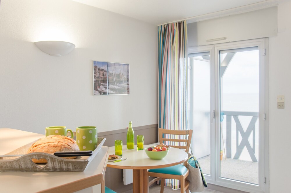 Standard Studio, Sea View (4 personnes) - Living Area