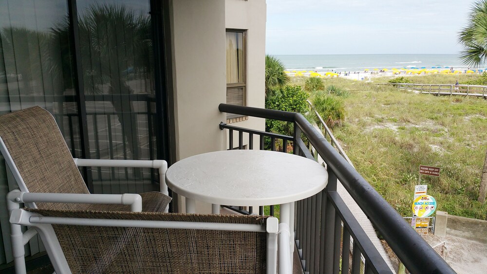 Condo, 1 King Bed with Sofa bed - Balcony