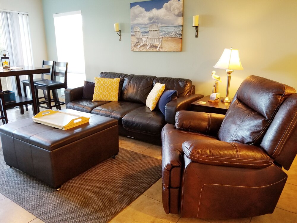 Condo, 1 King Bed with Sofa bed - Living Room