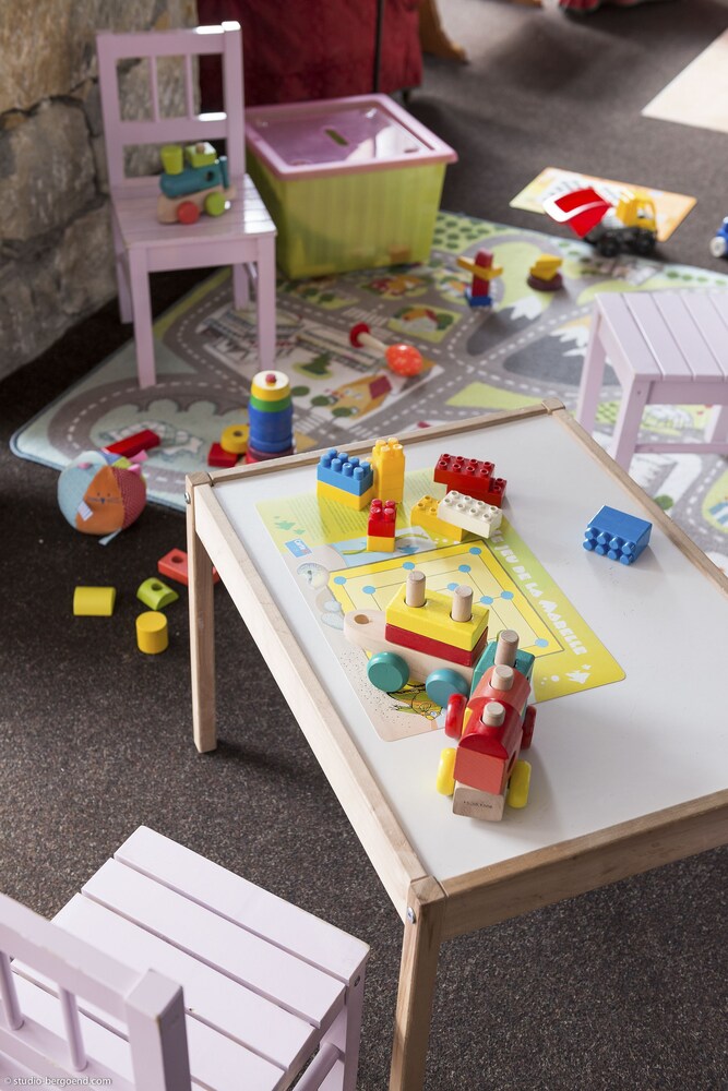 Childrens Area