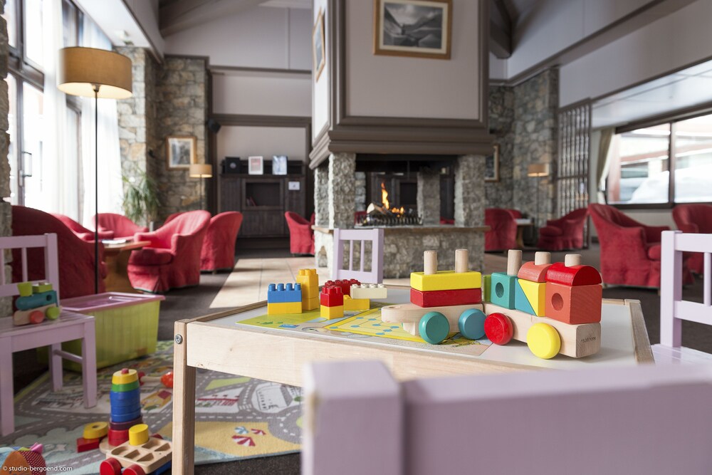 Childrens Play Area - Indoor