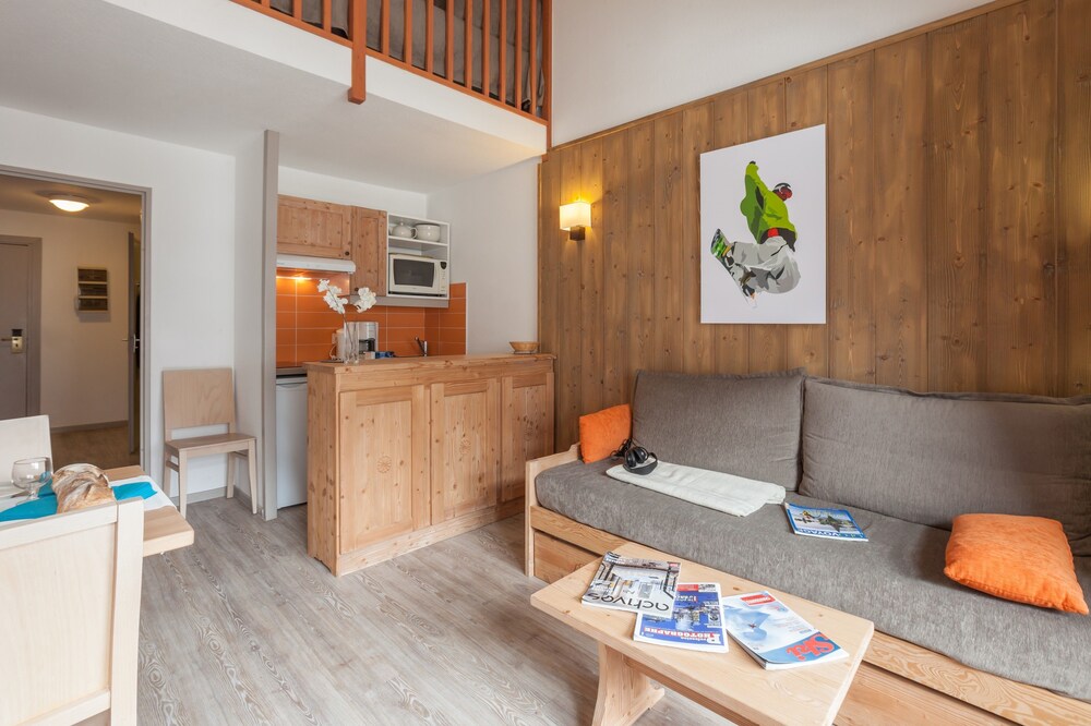 Studio Standard 4/5 people – Mezzanine - Living Room
