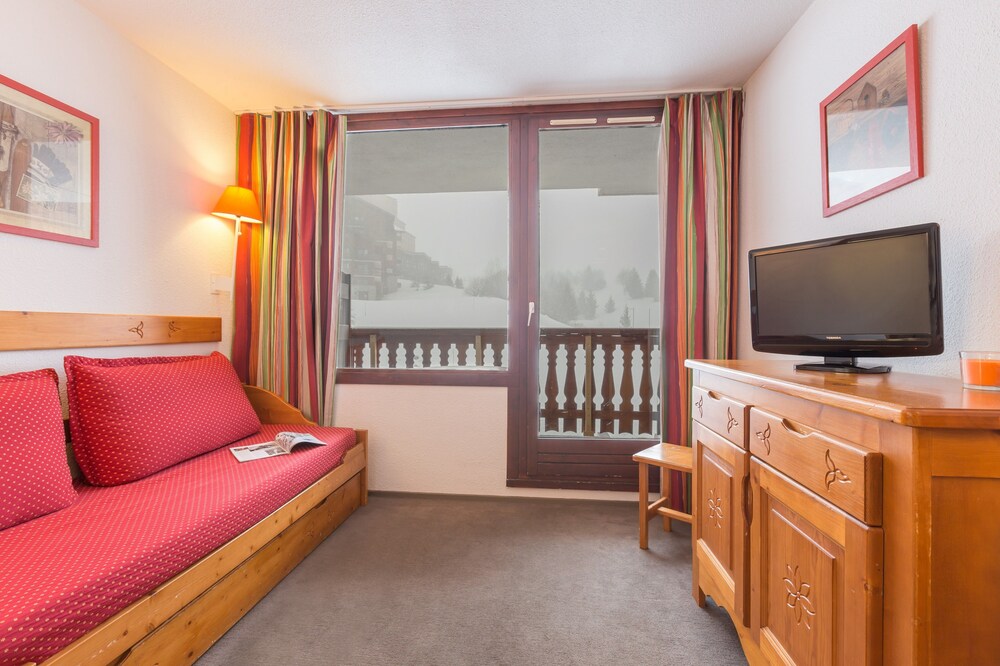 Standard Apartment, 1 Bedroom (for 3/4 people) - Living Room