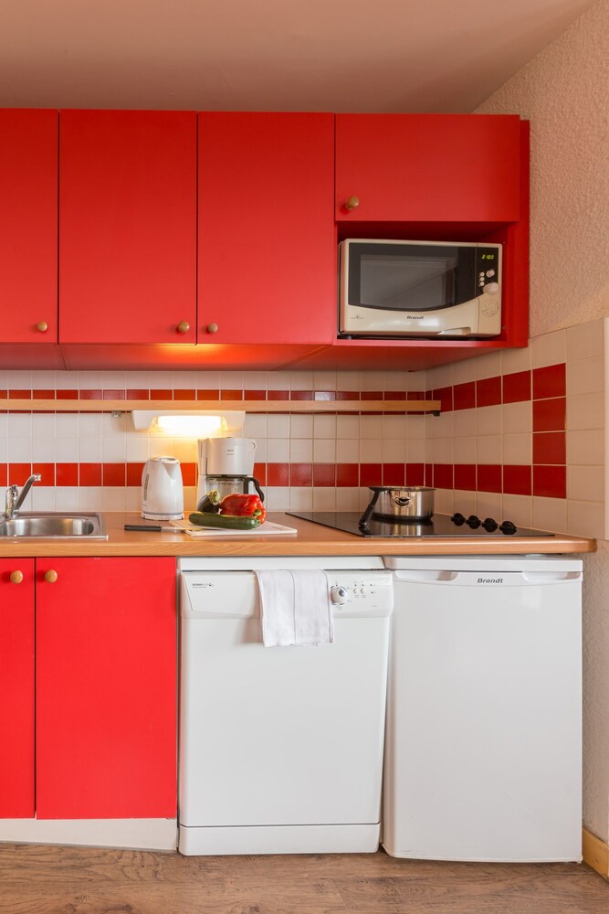 Standard Apartment, 2 Bedrooms (for 5/6 people) - In-Room Kitchen