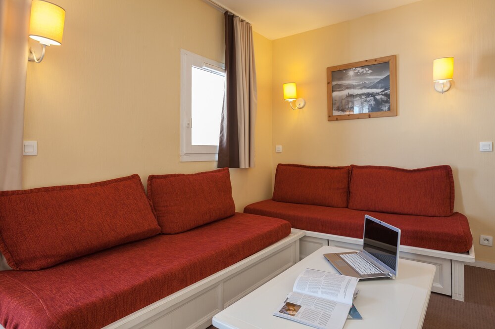 Chambre (Appartement Standard, 2/3 chambres, pour 8 personnes )