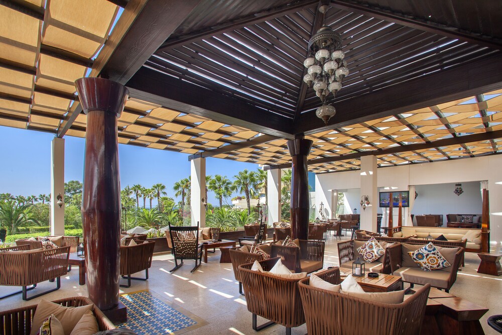 Hotel Lounge