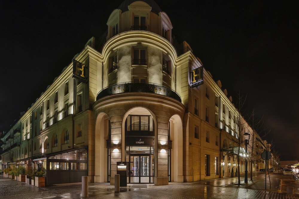 Hotel Front - Evening/Night