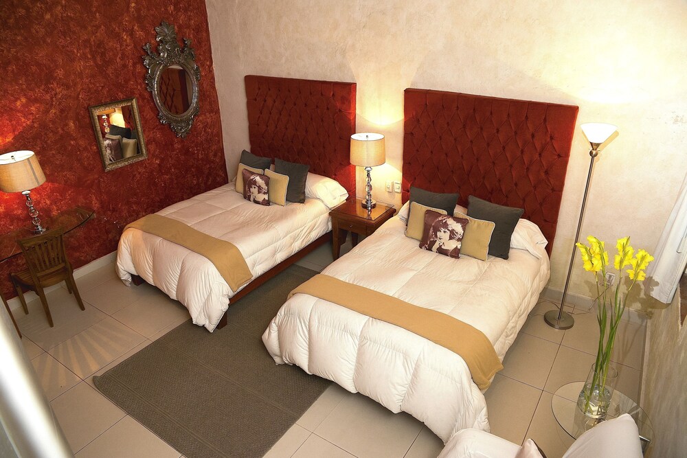 Guestroom