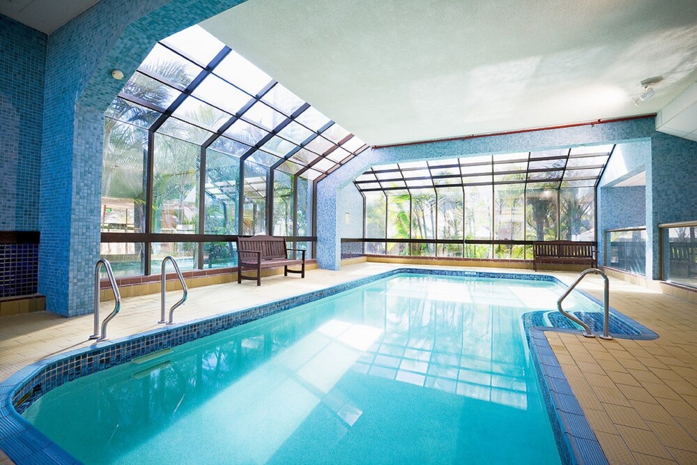 Piscine couverte