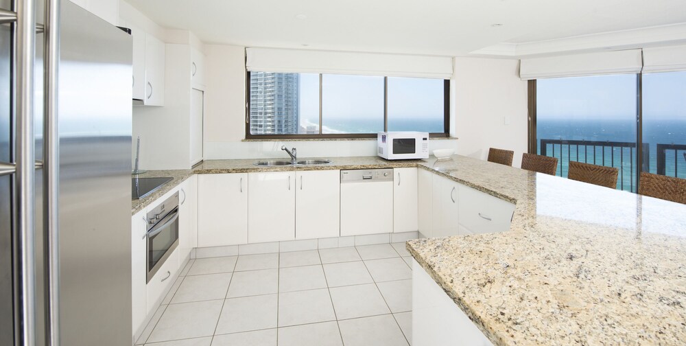 Cuisine dans la chambre (Appartement, 3 chambres)