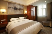Suite, 1 King Bed, Non Smoking