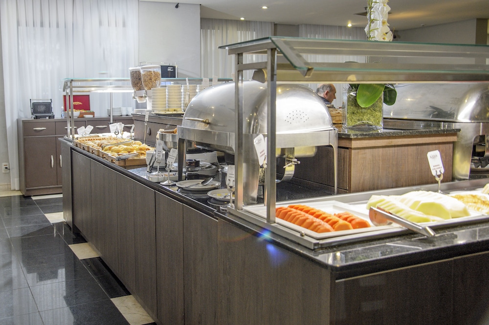 Food Court