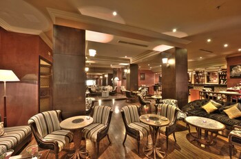 Hotel Lounge