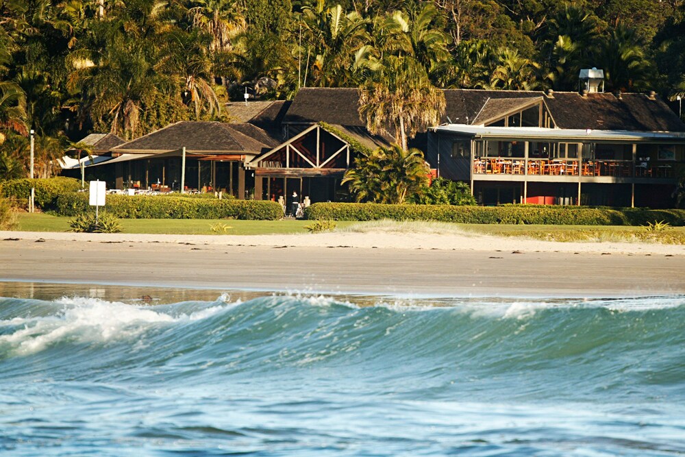 Beach/Ocean View