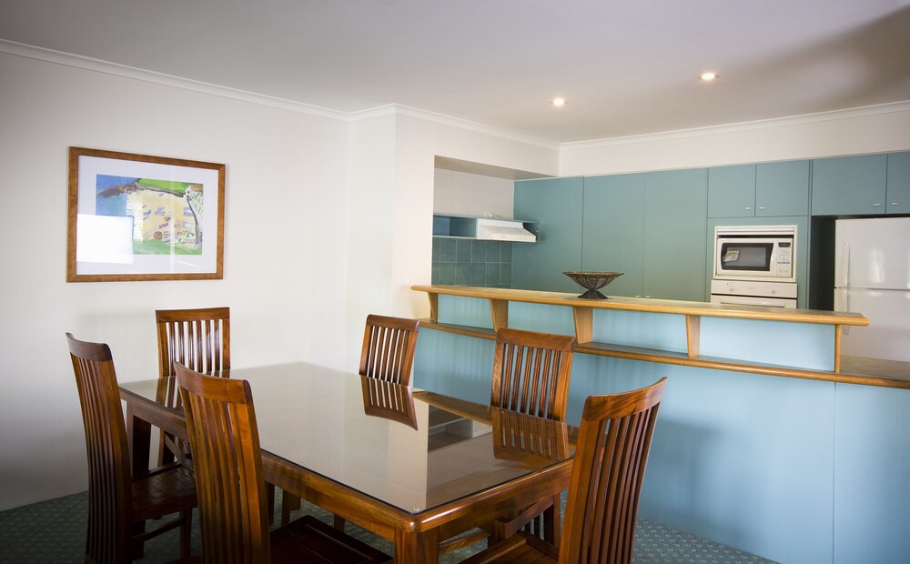 Apartment, 2 Bedrooms - Guestroom