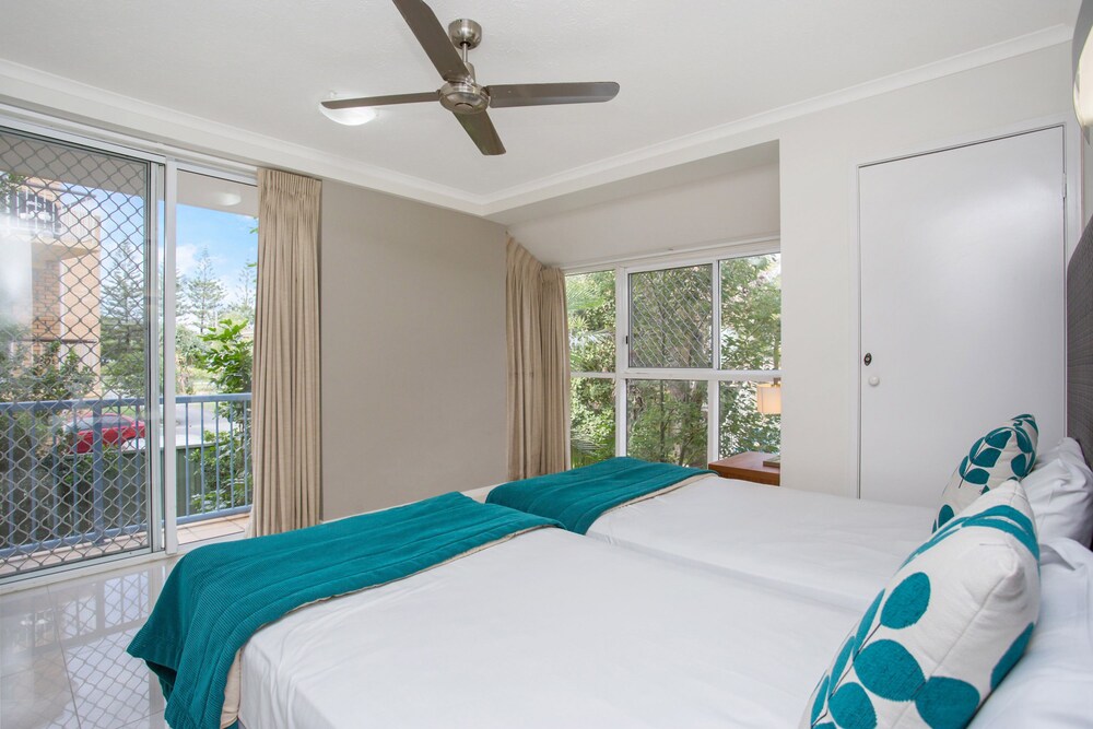 Deluxe Room, 3 Bedrooms - Guestroom