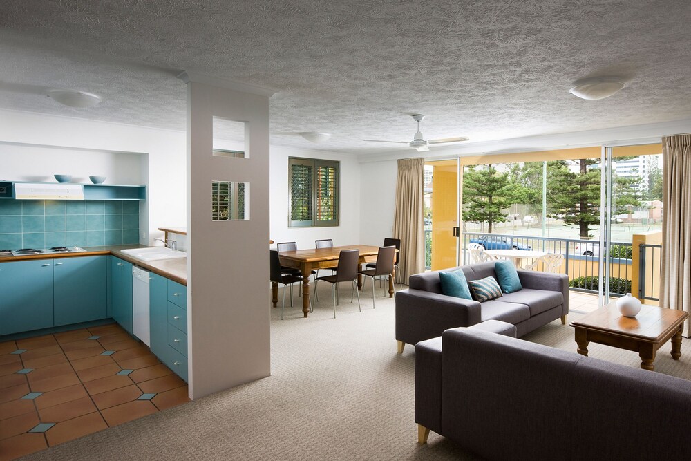 Apartment, 2 Bedrooms - Living Area
