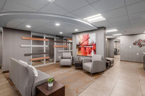 Regency Suites Hotel