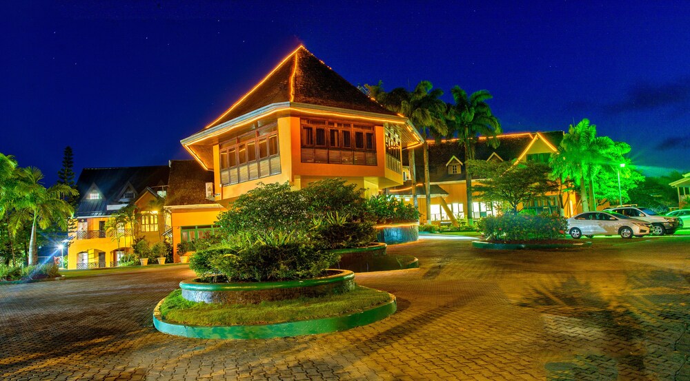 Hotel Front - Evening/Night