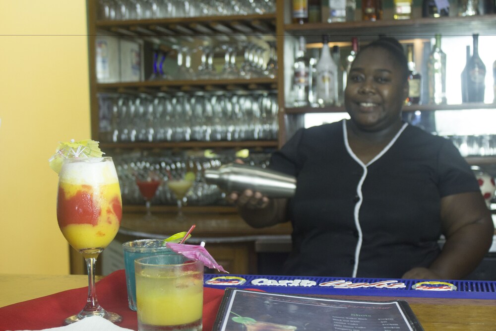 Hotel Bar