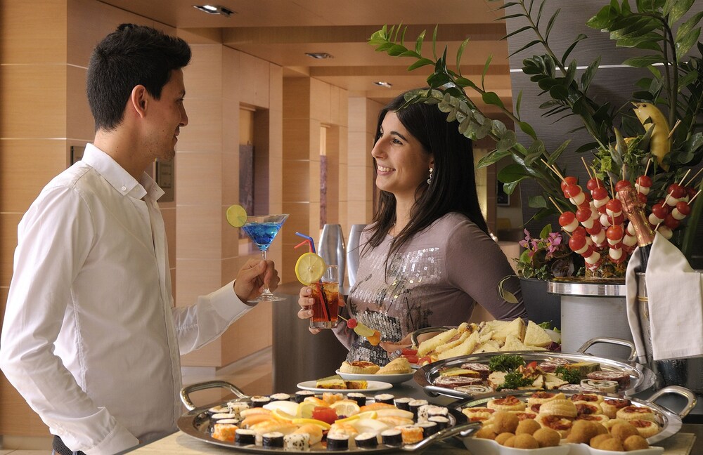 Snack bar