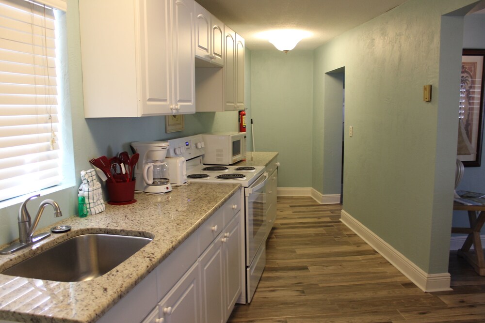 Apartment, 2 Bedrooms, Kitchen, Garden View - In-Room Kitchenette
