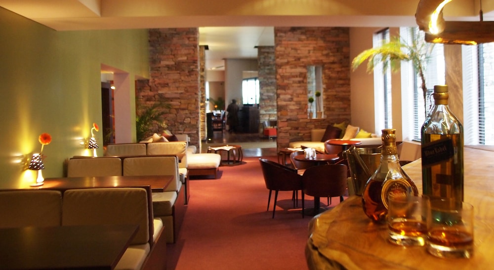 Hotel Bar