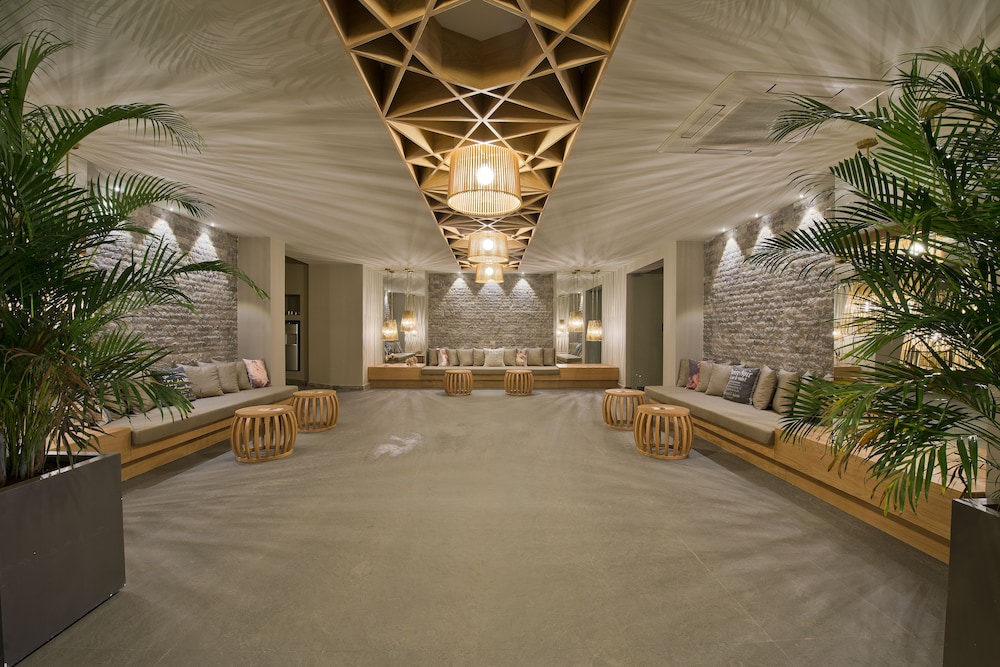 Spa Reception