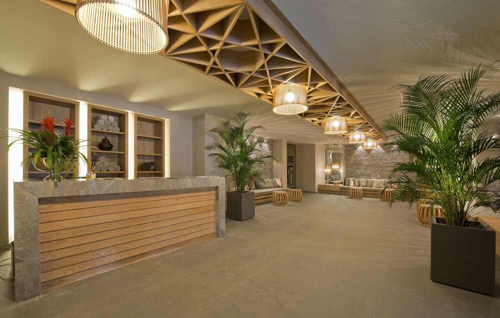Spa Reception