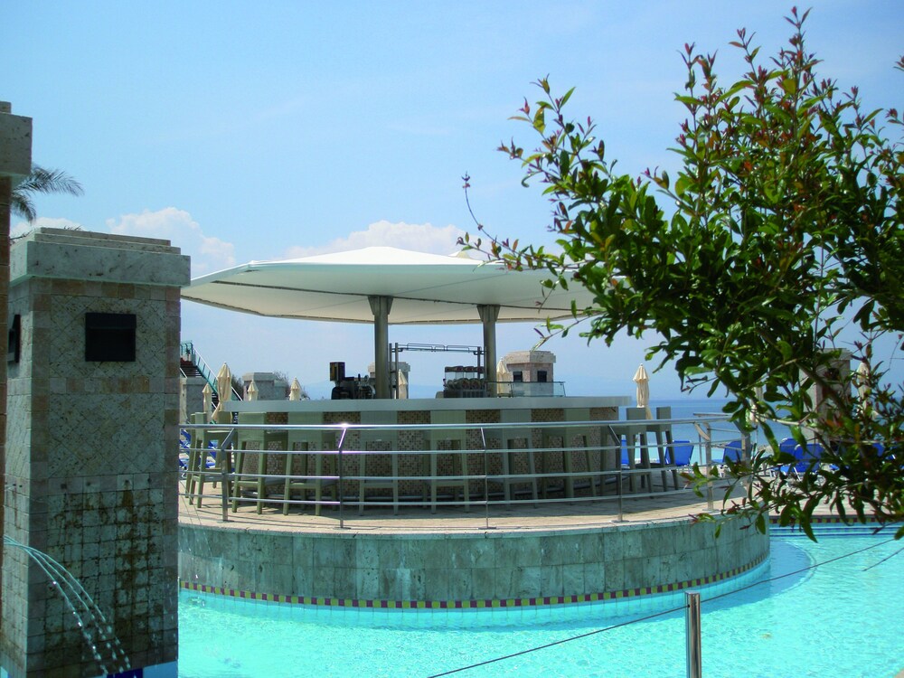 Piscina all'aperto