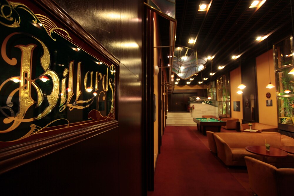 Hotel Bar