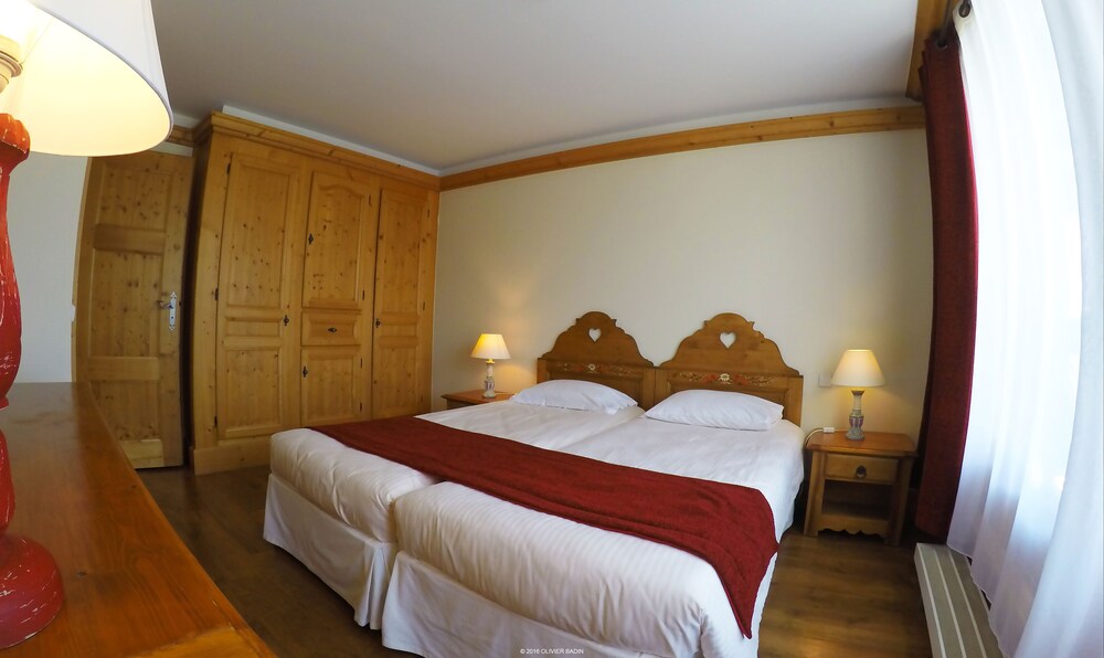 Suite, 3 Bedrooms - Guestroom