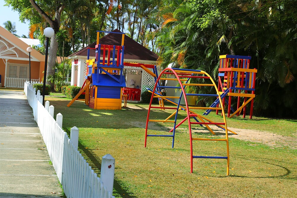 Childrens Play Area - Outdoor