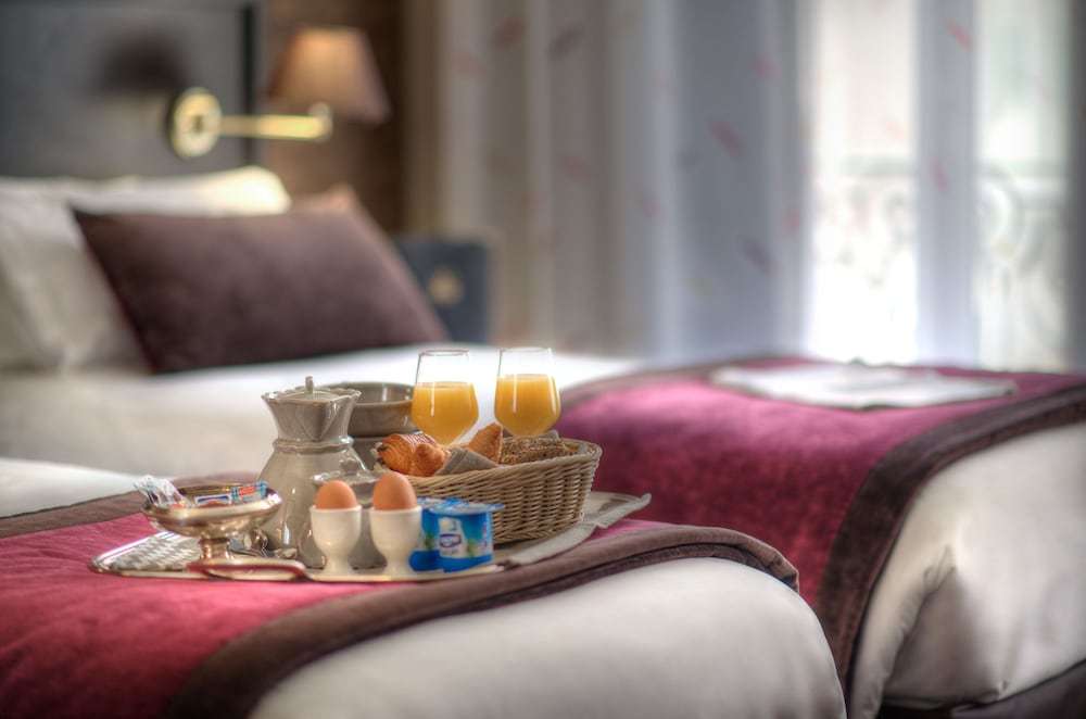 Room Service - Dining