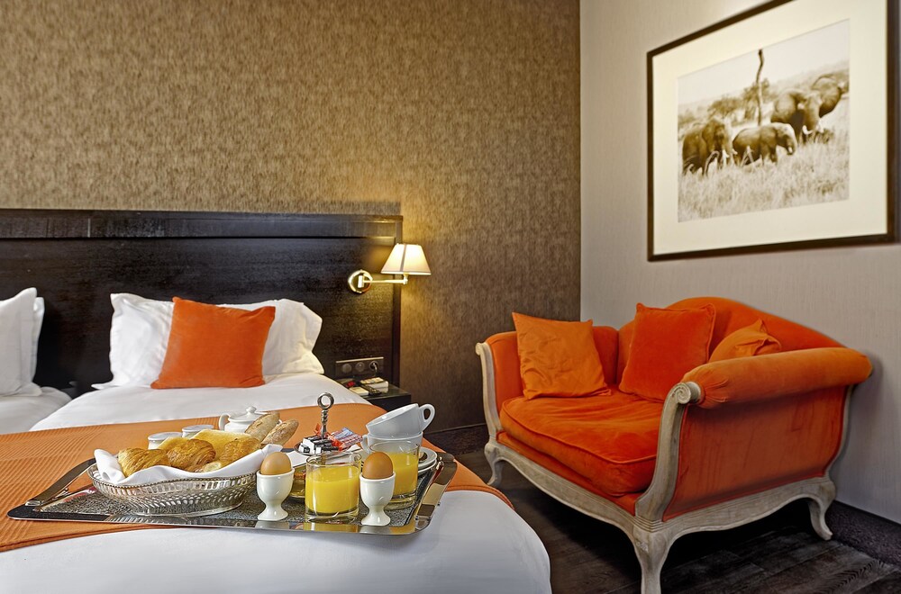 Guestroom