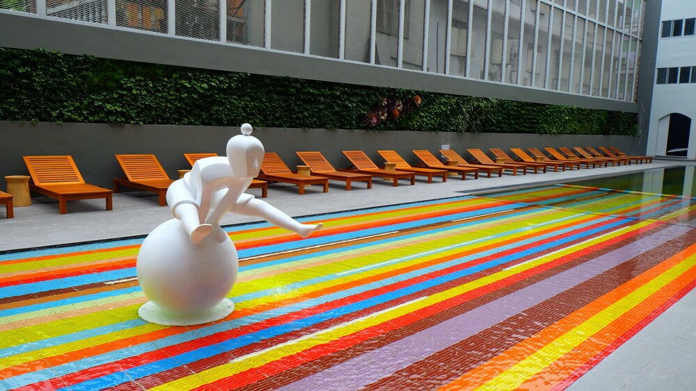 Sundeck