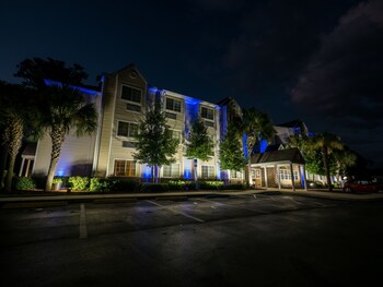 Hotel Front - Evening/Night