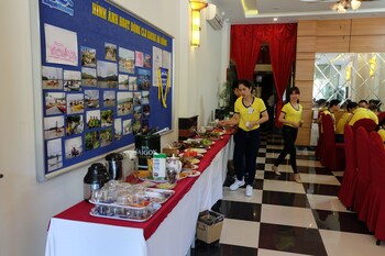 Food Court