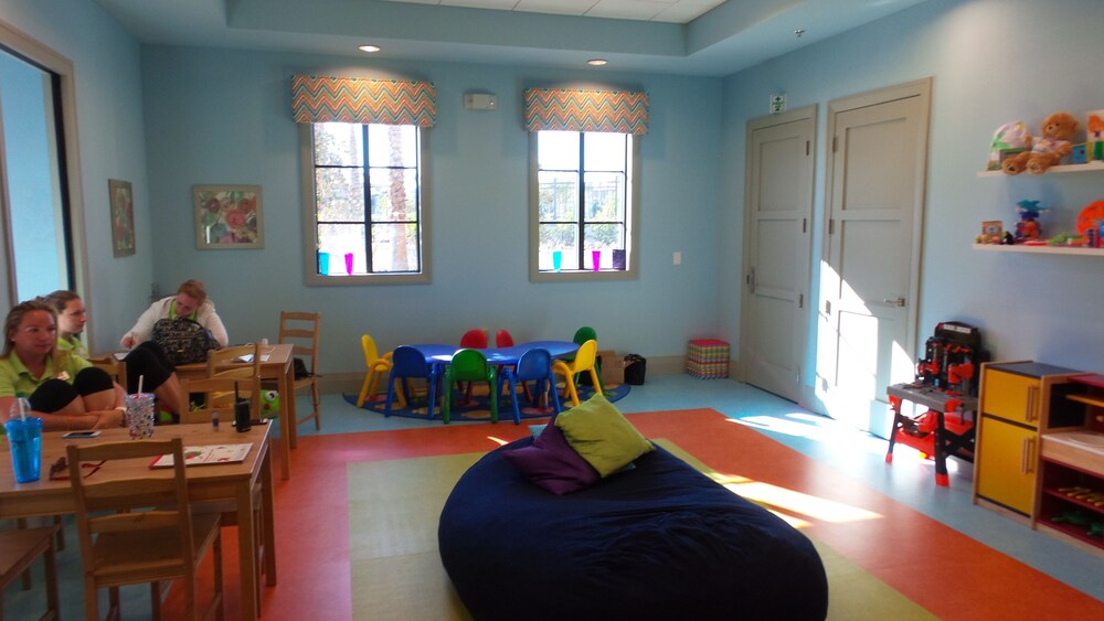 Childrens Play Area - Indoor