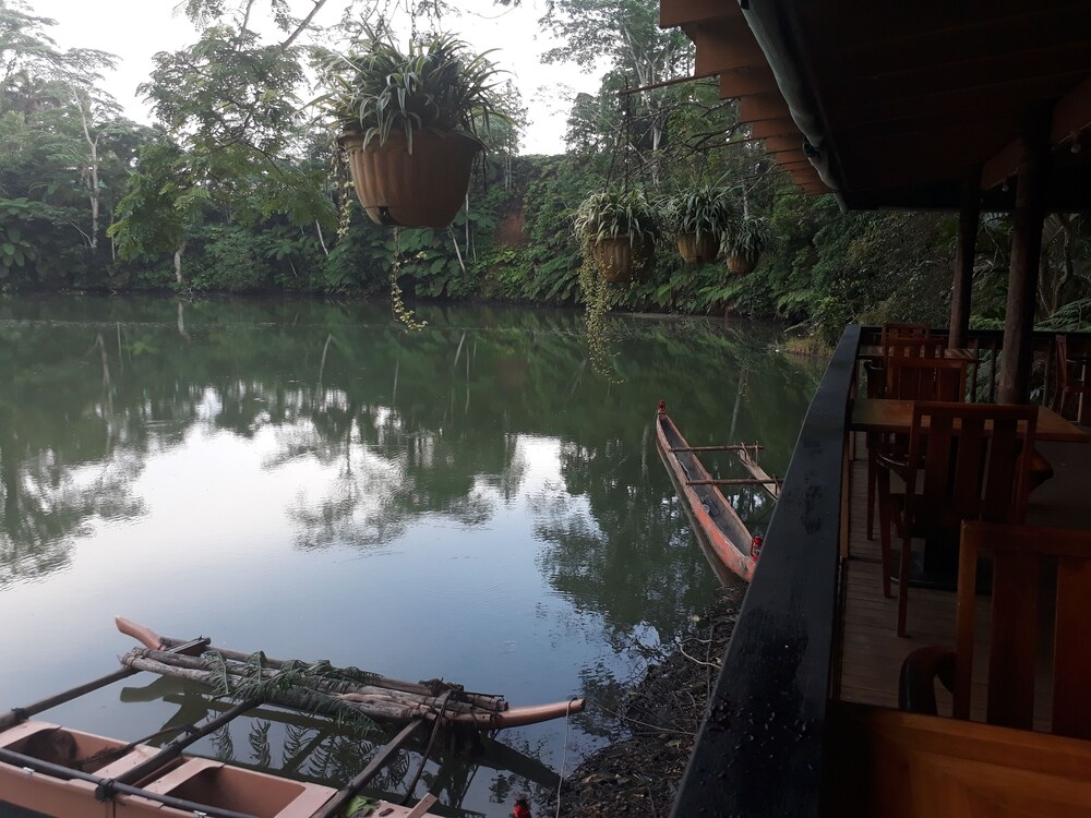 Lake View