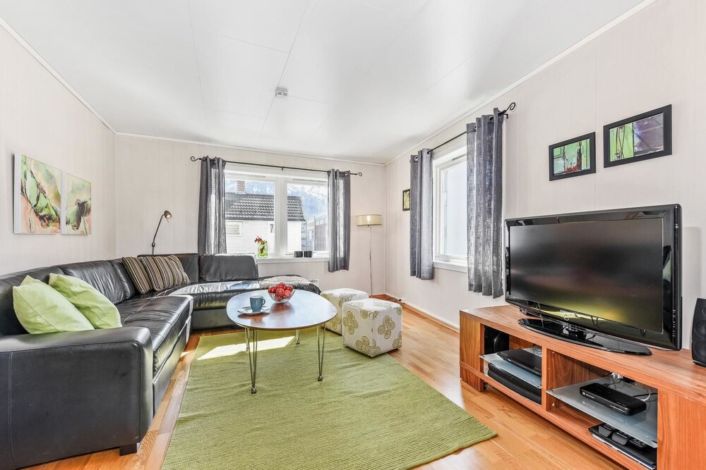 Leilighet, 3 soverom - oppholdsområde